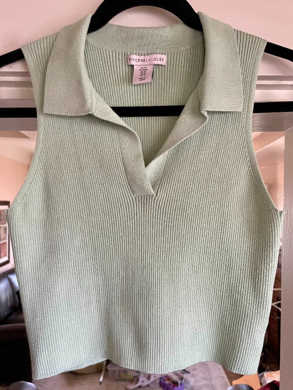 Sincerely Jules Collared Knit Crop Top in Mint - M